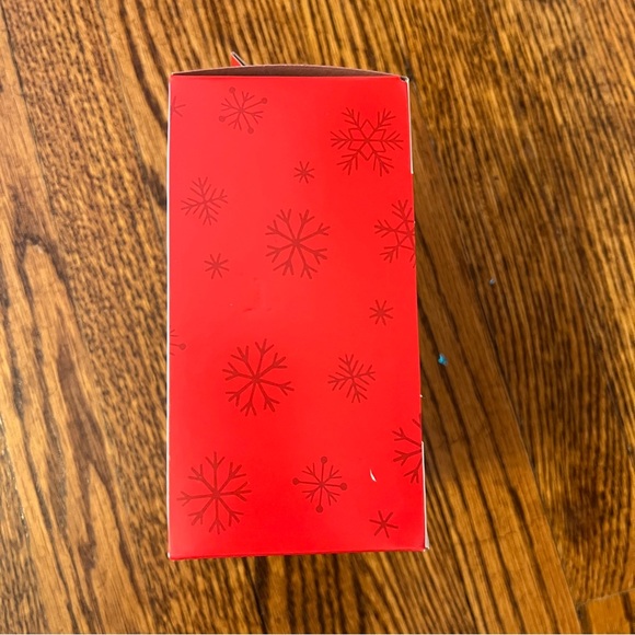 2024 Barbie Hallmark Ornament African American / Black / Ebony Skin Tone NIB - Picture 4 of 7